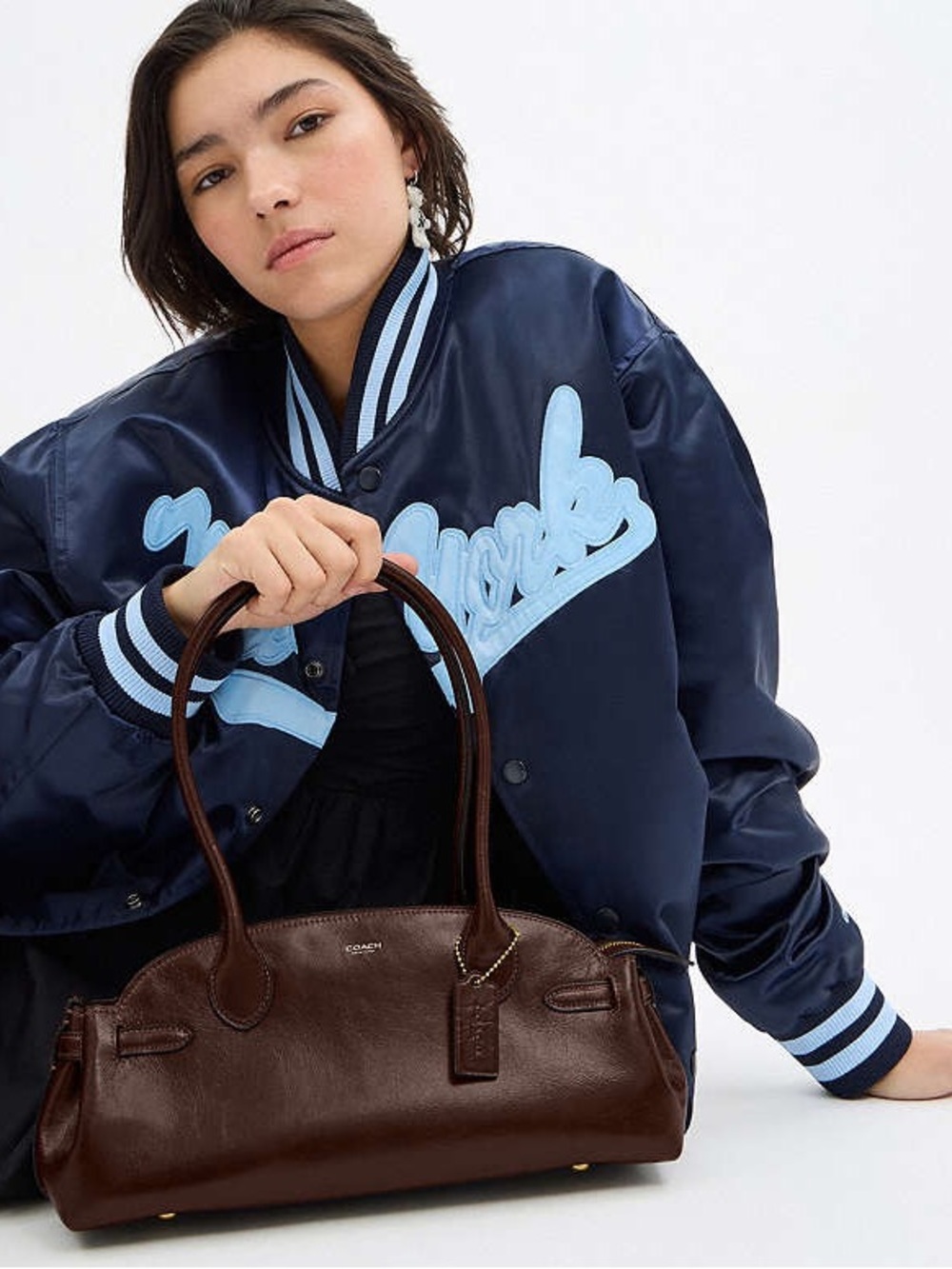 Coach Empire Carryall 34 - Picture 12 of 13